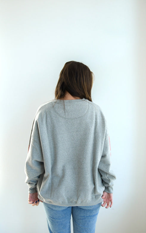 Indiana Wynn Star Sleeve OS Fleece Crew